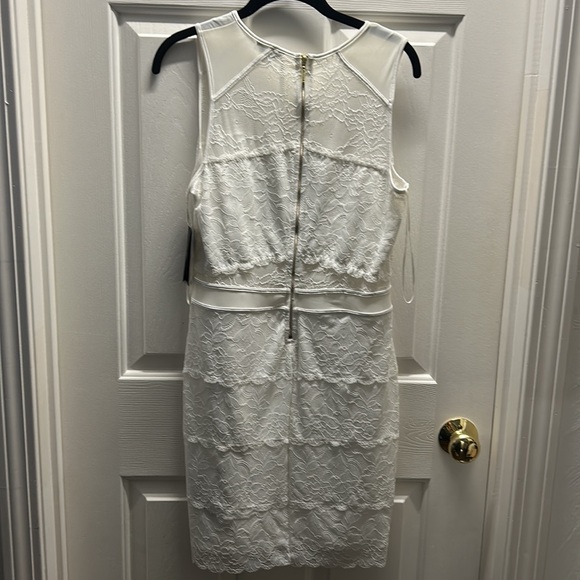 🆕 Guess Shannon Galloon Lace Dress - Picture 2 of 6